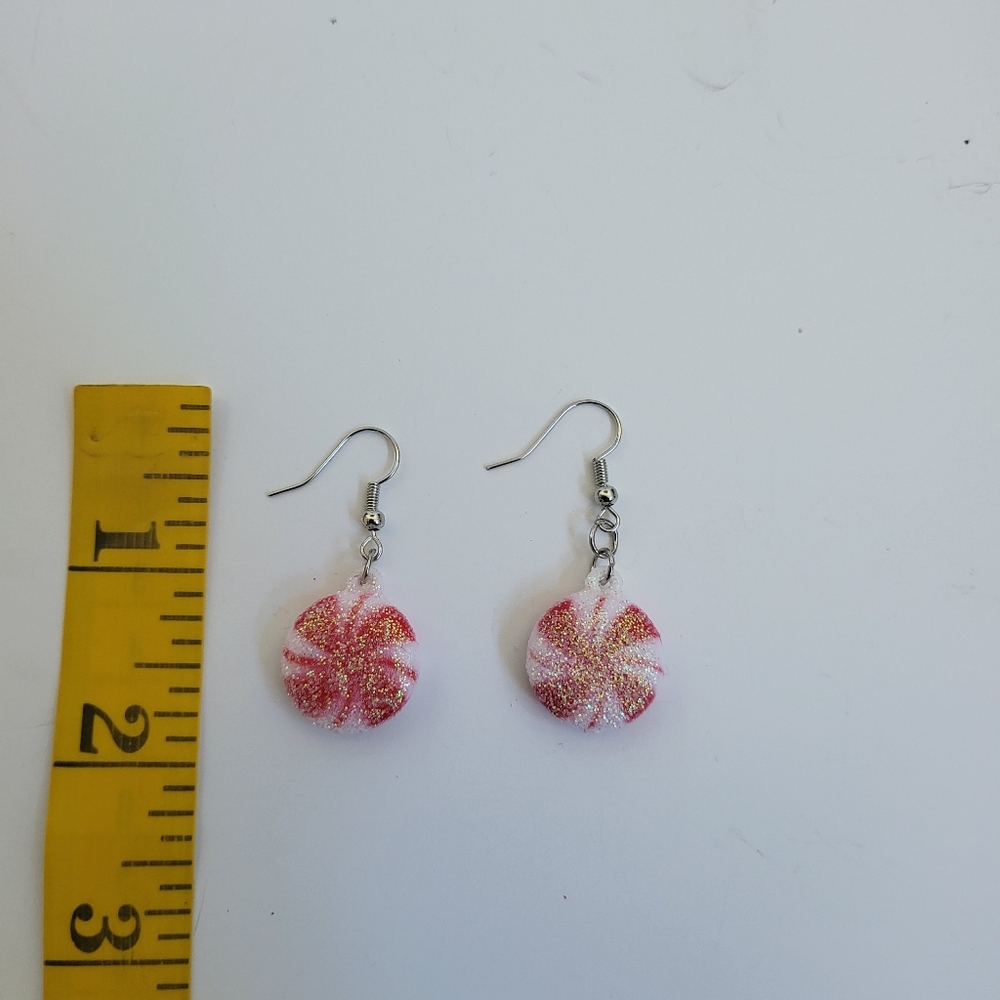 Handcrafted Christmas  Earrings by TerriBWhite Designs - Picture 8 of 9